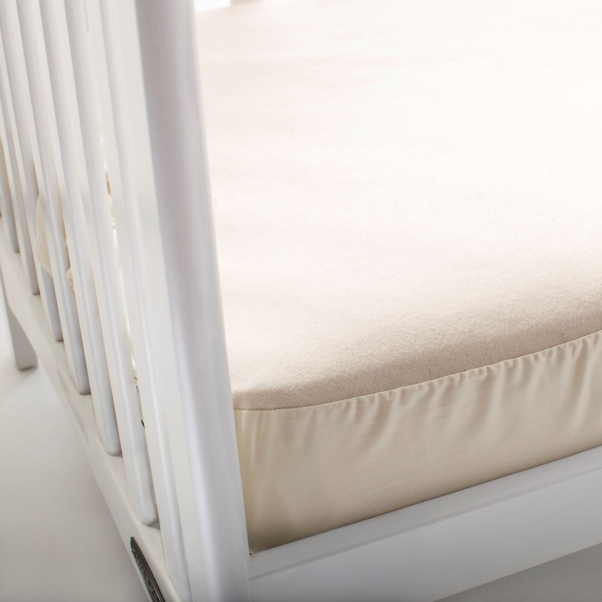 Naturepedic Organic Waterproof Crib Mattress Protector Fitted Shades of Green
