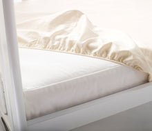 Load image into Gallery viewer, Naturepedic Organic Waterproof Crib Mattress Protector - Fitted
