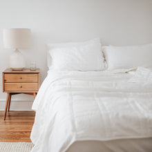 Load image into Gallery viewer, Baloo Living - Weighted Comforter
