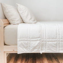 Load image into Gallery viewer, Baloo Living - Weighted Comforter
