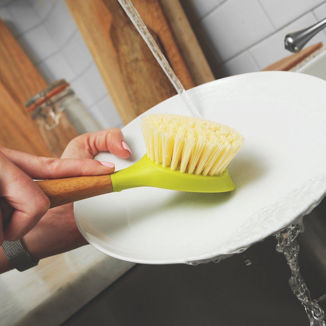 Full Circle FC10108 Be Good Dish Brush with Scraper, Green – Toolbox Supply