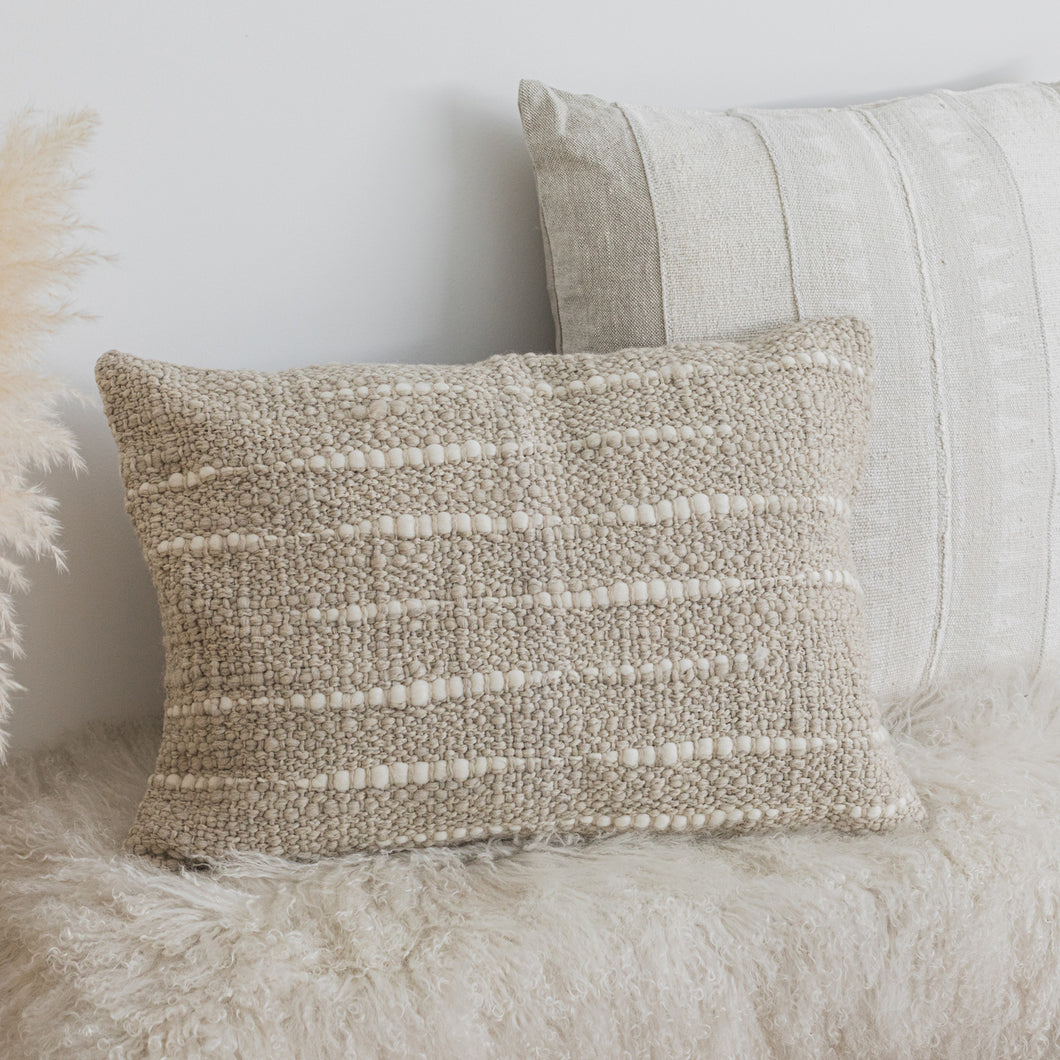 Sien & Co Handwoven Wool Pillow - Espuma