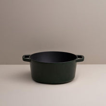 Load image into Gallery viewer, Kana Lifestyle Mini Dutch Oven - Emerald
