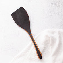 Load image into Gallery viewer, Jonathan&#39;s Spoons Flame Blackened Spatula
