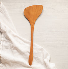 Load image into Gallery viewer, Jonathan&#39;s Spoons Wooden Wok Tool
